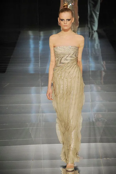 Look 34